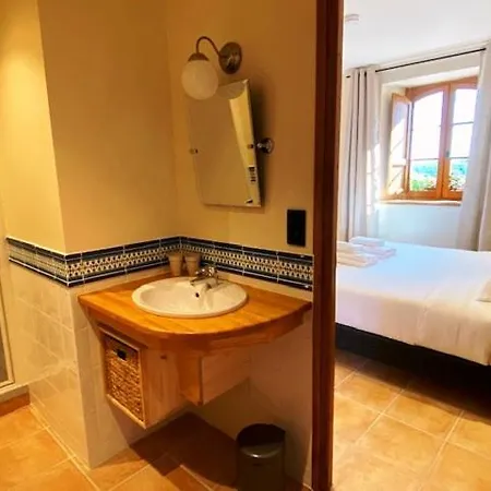 Domaine De Cazal - Chambres D'Hotes Avec Piscine Au Coeur De 26 Hectares De Nature Preservee Saint-Cyprien  Room photo