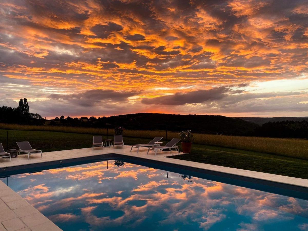 Domaine De Cazal - D'hotes Avec Piscine Au Coeur De 26 Hectares De Nature Preservee Bed & Breakfast *